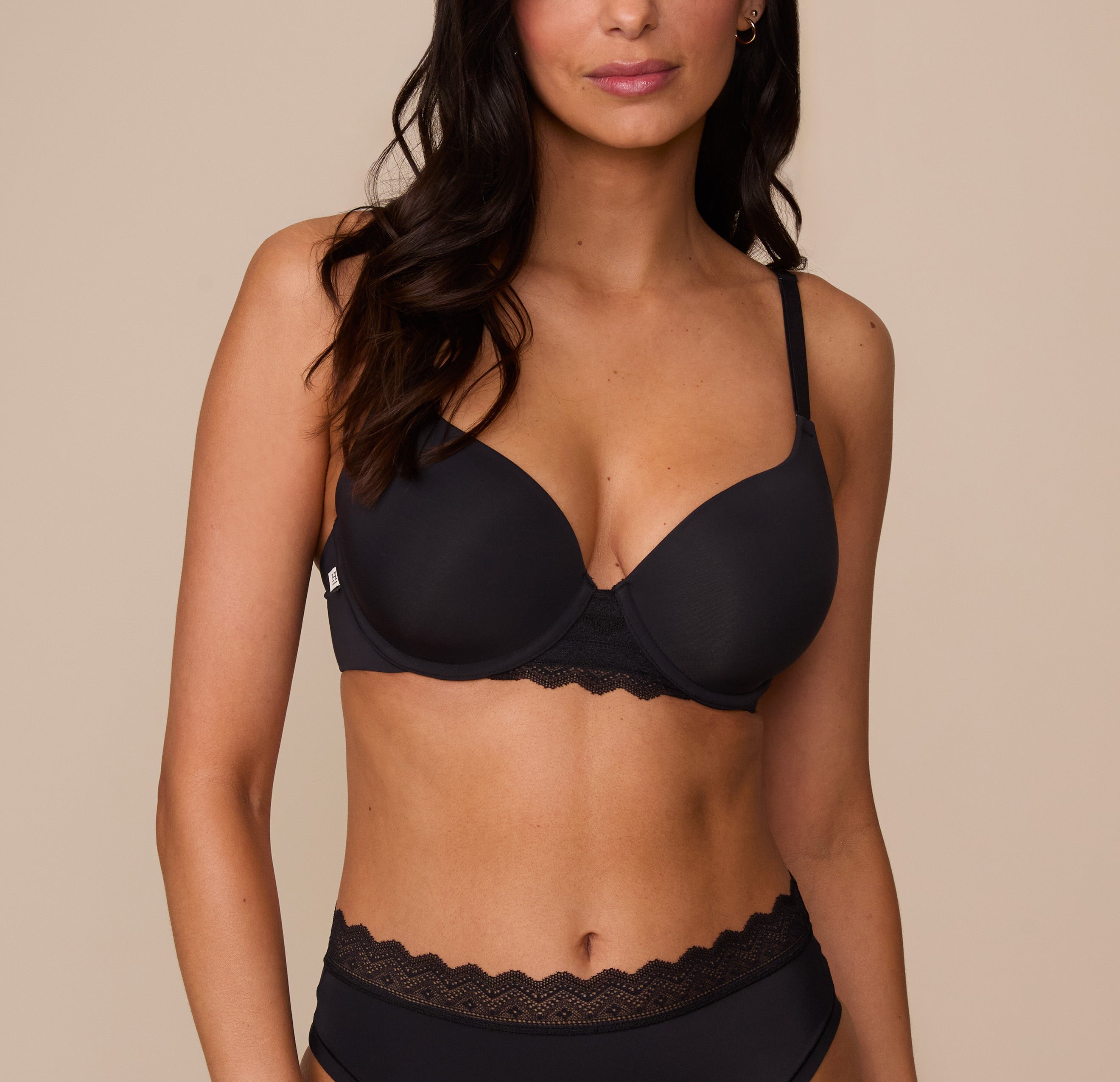 Base Lace T-Shirt Bra - Black