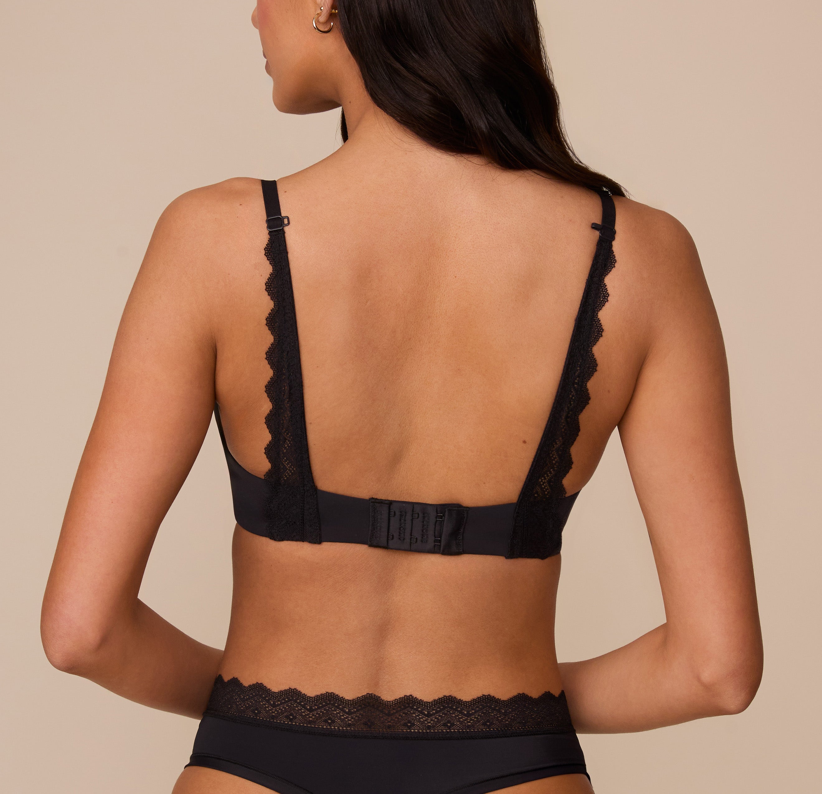 Base Lace T-Shirt Bra - Black