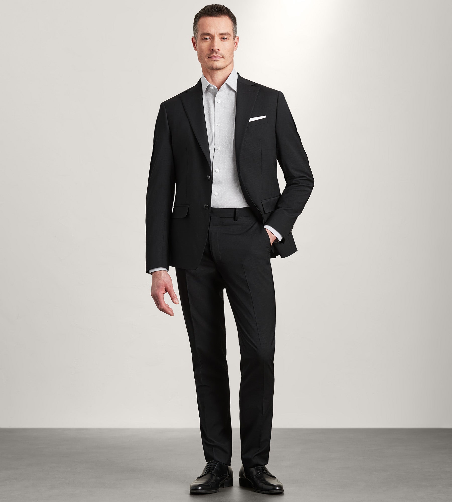 Slim Fit Black Neat Suit