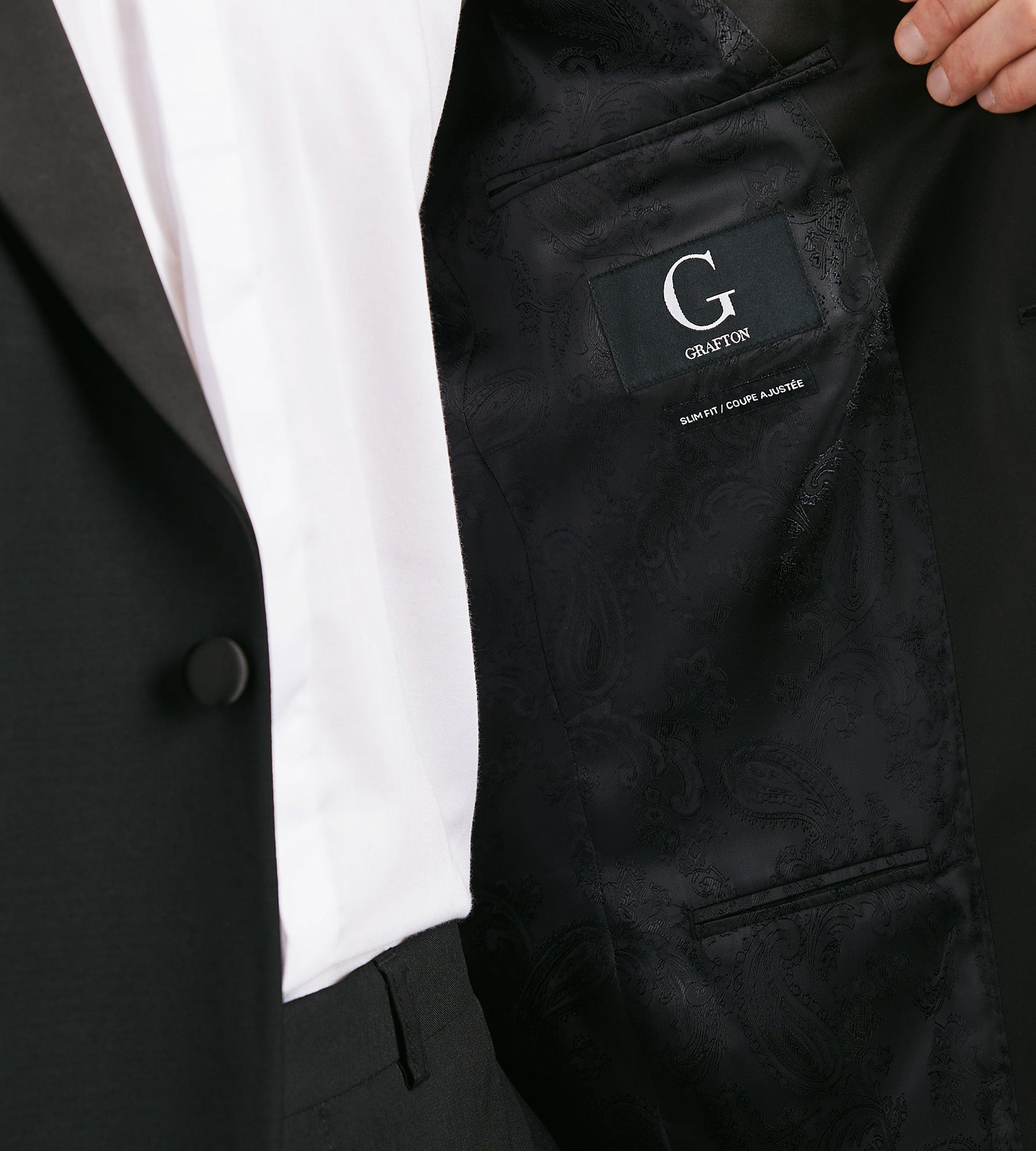 Slim Fit Black Peak Lapel Solid Tuxedo